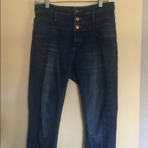 High waisted skinny jeans